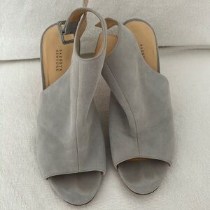 Barney’s New York Peep toe suede sandals